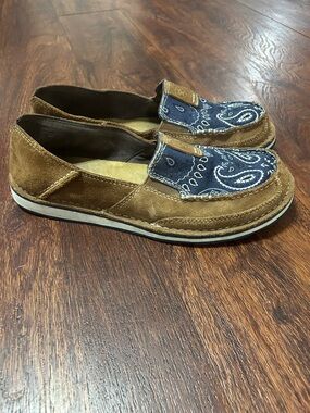 Ariat Brown Suede Slip-On Slippers with Navy Bandana Toe